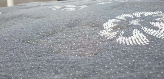 100% Polyester 160g/M2 Jacquard Knitting Fabric Dustmite Proof